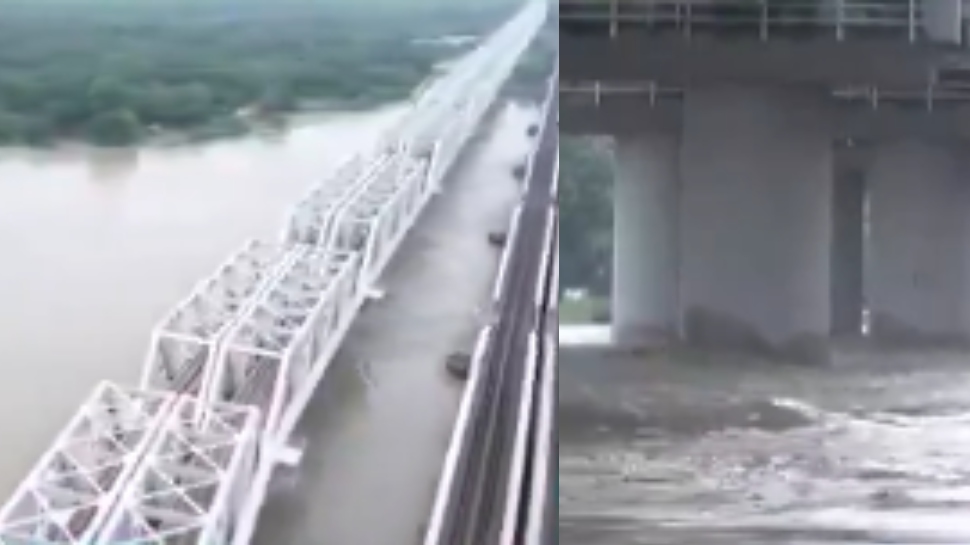 Delhi Yamuna Floods: യമുനാ നദിയിൽ ജലനിരപ്പ് അപകടപരിധി കടന്നു; രാജ്യതലസ്ഥാനം പ്രളയഭീതിയിൽ Delhi Yamuna Floods: യമുനാ നദിയിൽ ജലനിരപ്പ് അപകടപരിധി കടന്നു; രാജ്യതലസ്ഥാനം പ്രളയഭീതിയിൽ