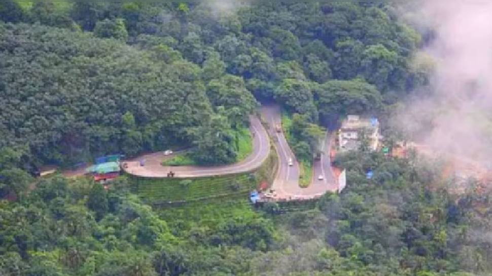 Thamarassery Churam: താമരശ്ശേരി ചുരത്തിൽ 3 ദിവസത്തേക്ക് നിയന്ത്രണം; കാരണം ഓണത്തിരക്ക് Thamarassery Churam: താമരശ്ശേരി ചുരത്തിൽ 3 ദിവസത്തേക്ക് നിയന്ത്രണം; കാരണം ഓണത്തിരക്ക്