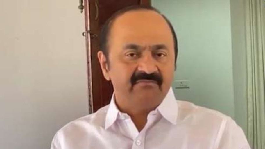 VD Satheesan: ഈ പോലീസുകാർ കാക്കിയിട്ട് വീടിന് പുറത്തിറങ്ങില്ല; ഞങ്ങൾ വെല്ലുവിളിക്കാറില്ല, ഇത് സഹികെട്ടാണെന്ന് വിഡി സതീശൻ