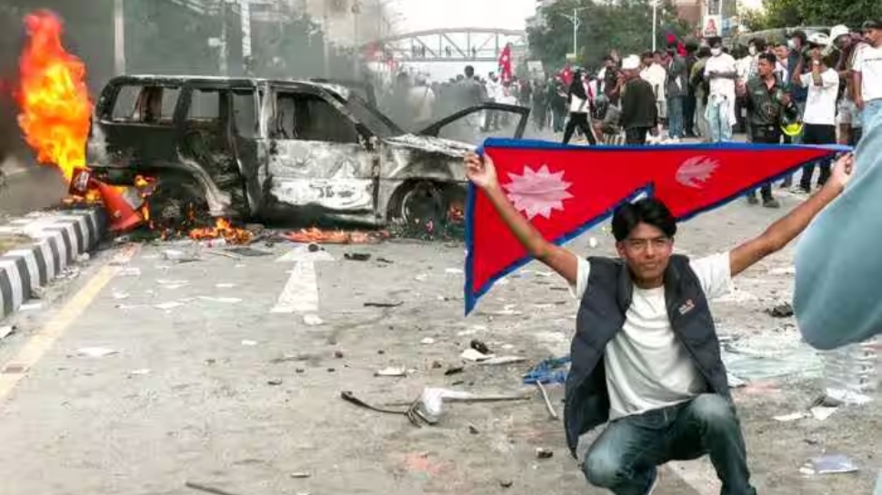 Nepal-India:ഇന്ത്യ-നേപ്പാൾ അതിർത്തിയിൽ പ്രതിഷേധം ശക്തം; ഇന്ത്യക്കാർക്ക് വിദേശകാര്യ മന്ത്രാലയത്തിന്റെ മുന്നറിയിപ്പ് Nepal-India:ഇന്ത്യ-നേപ്പാൾ അതിർത്തിയിൽ പ്രതിഷേധം ശക്തം; ഇന്ത്യക്കാർക്ക് വിദേശകാര്യ മന്ത്രാലയത്തിന്റെ മുന്നറിയിപ്പ്