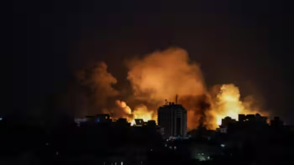 Russian Drone Attack: റഷ്യൻ ഡ്രോണുകളുടെ ശകലങ്ങൾ റൊമാനിയൻ അതിർത്തിയിൽ; രാജ്യ സുരക്ഷ അപകടത്തിൽ Russian Drone Attack: റഷ്യൻ ഡ്രോണുകളുടെ ശകലങ്ങൾ റൊമാനിയൻ അതിർത്തിയിൽ; രാജ്യ സുരക്ഷ അപകടത്തിൽ
