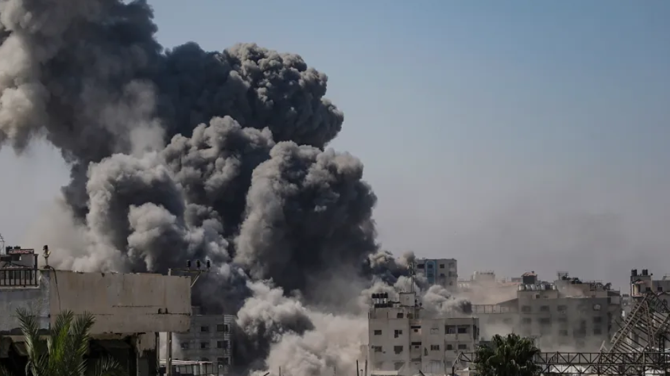 Israel - Gaza: ഗാസയിൽ ഇസ്രയേലിന്റെ കരയാക്രമണം; 78 പേർ കൊല്ലപ്പെട്ടതായി റിപ്പോർട്ട് Israel - Gaza: ഗാസയിൽ ഇസ്രയേലിന്റെ കരയാക്രമണം; 78 പേർ കൊല്ലപ്പെട്ടതായി റിപ്പോർട്ട്