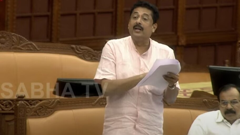 Amoebic Meningoencephalitis: 'അമീബിക് മസ്തിഷ്ക ജ്വരം നിയന്ത്രിക്കുന്നതിൽ സർക്കാർ പൂർണ പരാജയം'; നിയമസഭയിൽ അടിയന്തര പ്രമേയം അവതരിപ്പിച്ച് എൻ. ഷംസുദ്ദീൻ എംഎൽഎ 