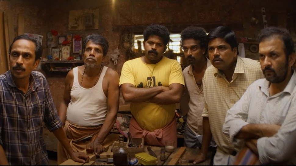 Avihitham Movie: സെന്ന ഹെഗ്ഡെ ഒരുക്കുന്ന 'അവിഹിതം' തിയേറ്ററുകളിലേക്ക്; റിലീസ് ഒക്ടോബർ 10ന് Avihitham Movie: സെന്ന ഹെഗ്ഡെ ഒരുക്കുന്ന 'അവിഹിതം' തിയേറ്ററുകളിലേക്ക്; റിലീസ് ഒക്ടോബർ 10ന്