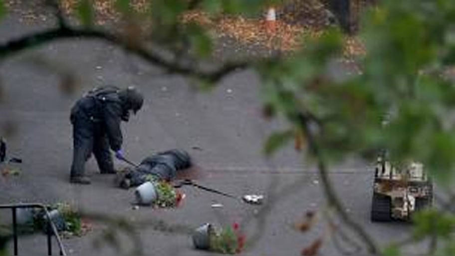 Manchester synagogue Attack: മാഞ്ചസ്റ്ററിൽ ജൂത ദേവാലയത്തിന് നേരെ നടന്ന ആക്രമണം ഭീകരാക്രമണമാണെന്ന് റിപ്പോർട്ട്!