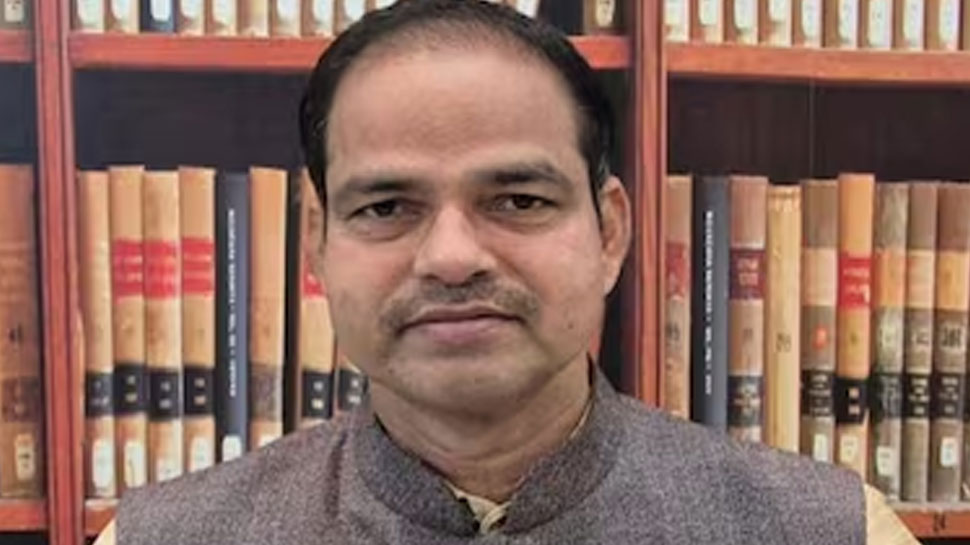 BJP Leader Killed In Odisha: ബിജെപി നേതാവ് വെടിയേറ്റ് മരിച്ചു; സംഭവം ഒഡിഷയിൽ BJP Leader Killed In Odisha: ബിജെപി നേതാവ് വെടിയേറ്റ് മരിച്ചു; സംഭവം ഒഡിഷയിൽ