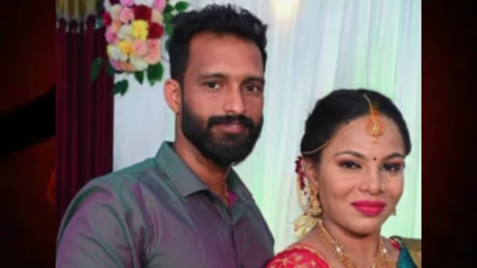 Couple Found Dead: മഞ്ചേശ്വരത്ത് ദമ്പതികൾ ജീവനൊടുക്കി; സാമ്പത്തിക ബാധ്യതയെന്ന് വിവരം Couple Found Dead: മഞ്ചേശ്വരത്ത് ദമ്പതികൾ ജീവനൊടുക്കി; സാമ്പത്തിക ബാധ്യതയെന്ന് വിവരം