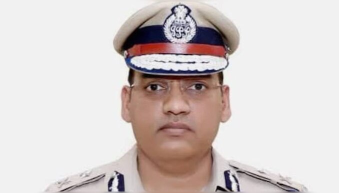 IPS Officer Death: ഐപിഎസ് ഓഫീസറെ വീട്ടിൽ മരിച്ച നിലയിൽ കണ്ടെത്തി