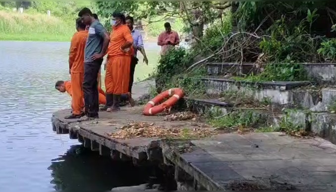 Dead Body Found: വേളി കായലിൽ പുരുഷൻ്റെ മൃതദേഹം കണ്ടെത്തി; പോലീസ് അന്വേഷണം
