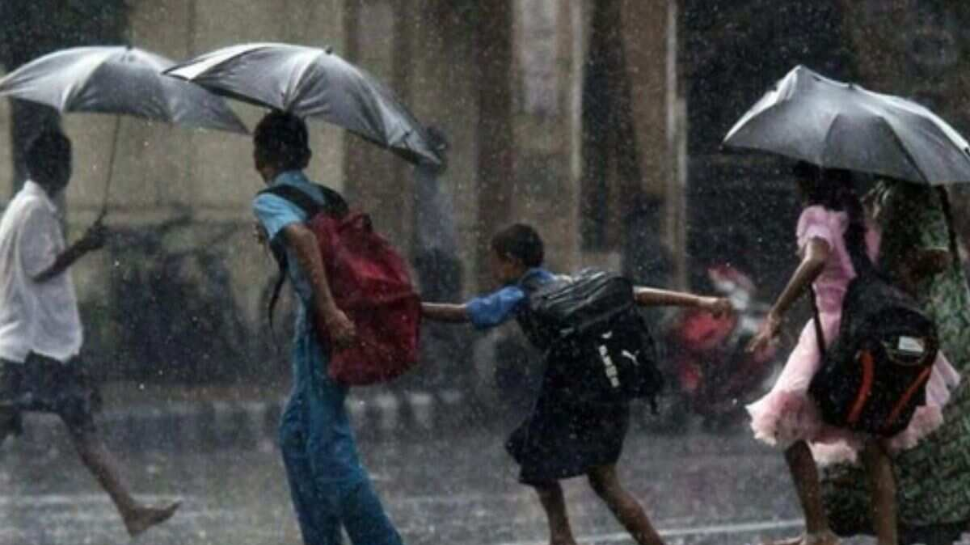 Kerala Rain Alert: സംസ്ഥാനത്ത് ഇന്നും ശക്തമായ മഴയ്ക്ക് സാധ്യത; അഞ്ച് ജില്ലകളിൽ യെല്ലോ അലർട്ട് Kerala Rain Alert: സംസ്ഥാനത്ത് ഇന്നും ശക്തമായ മഴയ്ക്ക് സാധ്യത; അഞ്ച് ജില്ലകളിൽ യെല്ലോ അലർട്ട്