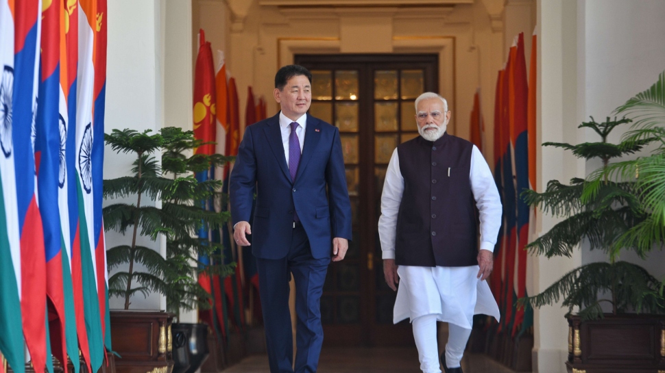 India-Mongolia Relations: മംഗോളിയയുമായ് ഉഭയകക്ഷി ബന്ധം ശക്തമാക്കി ഇന്ത്യ, 10 ഉഭയകക്ഷി കരാറിൽ ഒപ്പുവച്ചു India-Mongolia Relations: മംഗോളിയയുമായ് ഉഭയകക്ഷി ബന്ധം ശക്തമാക്കി ഇന്ത്യ, 10 ഉഭയകക്ഷി കരാറിൽ ഒപ്പുവച്ചു