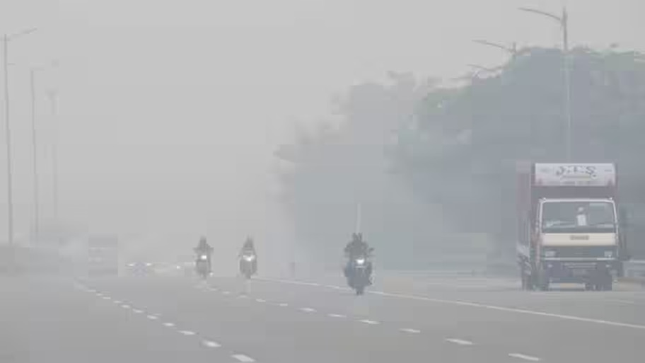   Delhi Air pollution: ദീപാവലിക്ക് ശേഷം വായുമലിനീകരണത്തിൽ വൻ വർധനവ്; ആശങ്കയിൽ ഡൽഹി