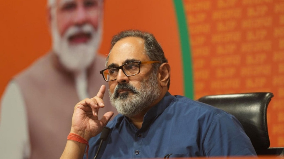 Rajeev Chandrashekar: പിഎംശ്രീ പദ്ധതി ശ്രദ്ധ തിരിക്കാൻ; തനിക്ക് നേരെയുള്ള നുണ പ്രചാരത്തിനെതിരെ നിയമ നടപടി എടുക്കും, രാജീവ് ചന്ദ്രശേഖർ Rajeev Chandrashekar: പിഎംശ്രീ പദ്ധതി ശ്രദ്ധ തിരിക്കാൻ; തനിക്ക് നേരെയുള്ള നുണ പ്രചാരത്തിനെതിരെ നിയമ നടപടി എടുക്കും, രാജീവ് ചന്ദ്രശേഖർ