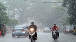 Kerala Weather Report: മോൻതാ ചുഴലിക്കാറ്റ്‌; കേരളത്തിൽ മഴ കനക്കും; 8 ജില്ലകളിൽ യെല്ലോ അലർട്ട്