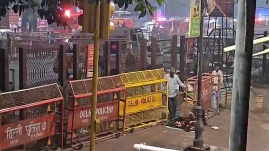 Delhi Blast Case: ചെങ്കോട്ട സ്ഫോടനം; അറസ്റ്റിലായ വനിതാ ഡോക്ടർ ഷഹീന് ലഷ്ക്കർ ഇ തയ്ബയുമായി ബന്ധം?