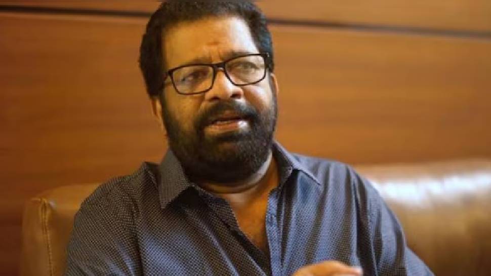 VM Vinu: വിഎം വിനുവിന് മത്സരിക്കാനാകില്ല; ഹർജി ഹൈക്കോടതി തള്ളി VM Vinu: വിഎം വിനുവിന് മത്സരിക്കാനാകില്ല; ഹർജി ഹൈക്കോടതി തള്ളി