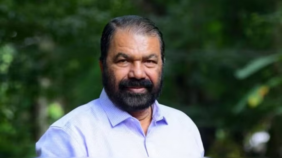Labour law: തൊഴിൽ നിയമം പിൻവലിക്കാൻ കേന്ദ്രത്തോട് ആവശ്യപ്പെടുമെന്ന് മന്ത്രി വി ശിവൻകുട്ടി Labour law: തൊഴിൽ നിയമം പിൻവലിക്കാൻ കേന്ദ്രത്തോട് ആവശ്യപ്പെടുമെന്ന് മന്ത്രി വി ശിവൻകുട്ടി