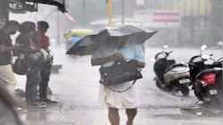 Kerala Weather Report: സംസ്ഥാനത്ത് മഴ ഇന്നും കനക്കും; 5 ജില്ലകളിൽ യെല്ലോ അലർട്ട്!