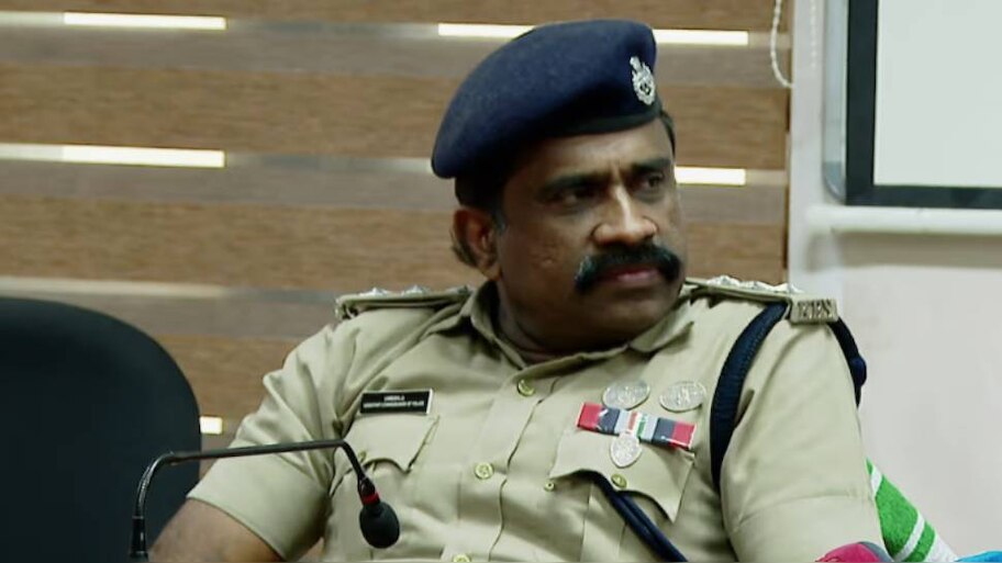 Sexual Assault Case: കസ്റ്റഡിയിലെടുത്ത യുവതിയെ പീഡിപ്പിച്ച കേസ്: ആരോപണ വിധേയനായ ഡിവൈഎസ്‍പി അവധിയിൽ പ്രവേശിച്ചു