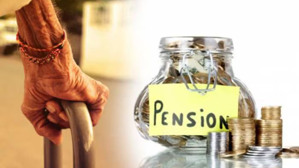 Pension: അക്കൗണ്ടിൽ പണമെത്തിയില്ല! തടഞ്ഞുവെച്ചത് 2 ലക്ഷം ആളുകളുടെ പെൻഷൻ; കാരണം ഇതാണ്! Pension: അക്കൗണ്ടിൽ പണമെത്തിയില്ല! തടഞ്ഞുവെച്ചത് 2 ലക്ഷം ആളുകളുടെ പെൻഷൻ; കാരണം ഇതാണ്!