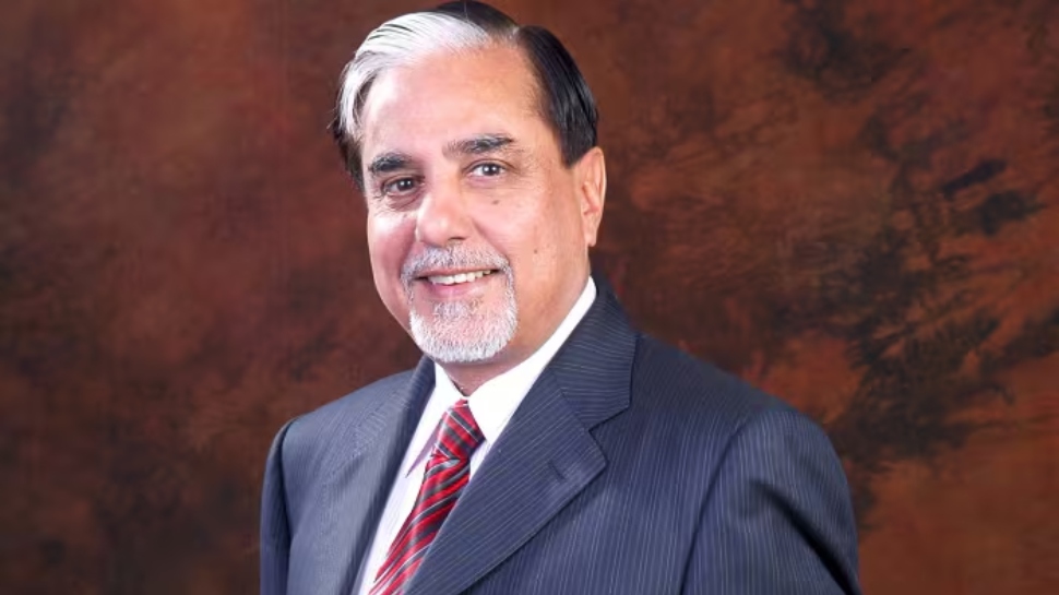 Dr Subhash Chandra @ 75: കഠിനാധ്വാനവും സമർപ്പണവും പ്രധാനം; എല്ലാ ലക്ഷ്യങ്ങളും നേടിയെടുക്കാൻ കഴിയും- ഡോ. സുഭാഷ് ചന്ദ്ര Dr Subhash Chandra @ 75: കഠിനാധ്വാനവും സമർപ്പണവും പ്രധാനം; എല്ലാ ലക്ഷ്യങ്ങളും നേടിയെടുക്കാൻ കഴിയും- ഡോ. സുഭാഷ് ചന്ദ്ര