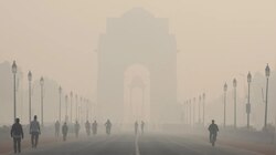 Delhi Smog: ഡൽഹിയിൽ പുകമഞ്ഞ് രൂക്ഷം; റോഡ്, വ്യോമഗതാ​ഗതം തടസപ്പെട്ടു, തിരുവനന്തപുരത്തേക്കുള്ള എയർഇന്ത്യ വിമാന സർവീസ് റദ്ദാക്കി