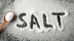 Salt Vastu Tips: ഉപ്പിലും വാസ്തുവോ? ദോഷഫലങ്ങൾ അകറ്റും, പോസിറ്റീവ് ഊർജ്ജം നിറയ്ക്കും; വിശദമായി അറിയാം