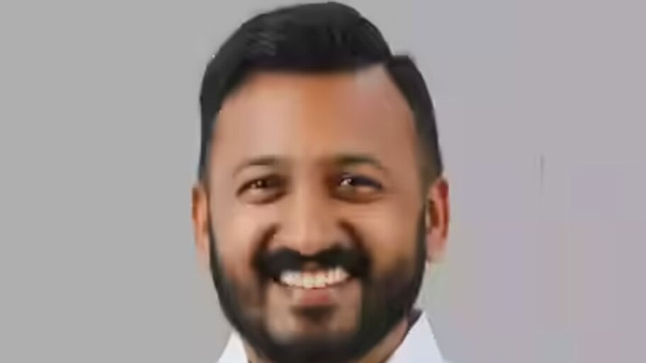 Rahul Mamkoothathil: രാഹുൽ മാങ്കൂട്ടത്തിലിന്‍റെ മുൻകൂർ ജാമ്യാപേക്ഷ ഇന്ന് ഹൈക്കോടതി പരിഗണിക്കും; ഹർജിയെ പ്രോസിക്യൂഷൻ ശക്തമായി എതിർക്കും