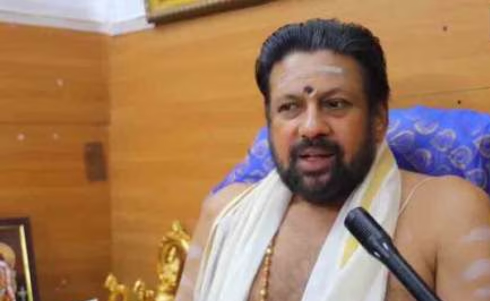 Sabarimala gold theft case: ശബരിമല സ്വർണ്ണക്കൊള്ള; തന്ത്രി കണ്ഠരര് രാജീവരരെ പ്രത്യേക അന്വേഷണ സംഘം ചോദ്യം ചെയ്യുന്നു Sabarimala gold theft case: ശബരിമല സ്വർണ്ണക്കൊള്ള; തന്ത്രി കണ്ഠരര് രാജീവരരെ പ്രത്യേക അന്വേഷണ സംഘം ചോദ്യം ചെയ്യുന്നു