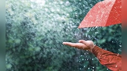 ബംഗാൾ ഉൾക്കടലിൽ അതിതീവ്ര ന്യൂനമർദ്ദം; കേരളത്തിൽ വീണ്ടും മഴയ്ക്ക് സാധ്യത