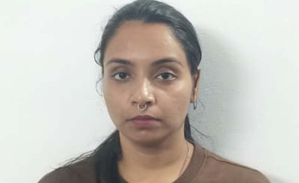 MDMA Seized: കണ്ണൂരിൽ രാസലഹരിയുമായി യുവതി പിടിയിൽ; എംഡിഎംഎ പിടികൂടി MDMA Seized: കണ്ണൂരിൽ രാസലഹരിയുമായി യുവതി പിടിയിൽ; എംഡിഎംഎ പിടികൂടി