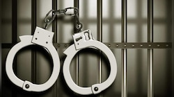 Drug Bust In Paliyekkara: പാലിയേക്കരയിൽ 90 ​ഗ്രാം എംഡിഎംഎയുമായി രണ്ടുപേർ പിടിയിൽ