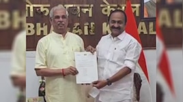 ചെന്നിത്തലയ്ക്ക് ആഭ്യന്തരവും വിജിലൻസും; മുഖ്യമന്ത്രിക്ക് ധനവകുപ്പ്