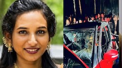 Kozhikode Car Fire Accident: കാറിനുള്ളിൽ ഗർഭിണി വെന്തു മരിച്ച സംഭവം: ദുരൂഹതയേറുന്നു;