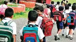 Kerala School Reopening Today: സംസ്ഥാനത്തെ സ്‌കൂളുകൾ ഇന്ന് തുറക്കും; പ്രവേശനോത്സവം രാവിലെ 9 മണിക്ക്