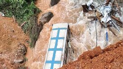 Wayanad Landslide: വയനാട് മണ്ണിടിച്ചിൽ: അപകട സാധ്യതയെന്ന് നേരത്തെ മുന്നറിയിപ്പ് നൽകിയിരുന്നതായി PWD 