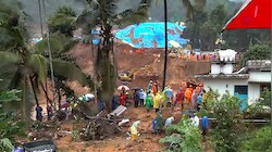 Wayanad Landslide Tragedy: വയനാട് മണ്ണിടിച്ചിൽ ദുരന്തം: 2 മൃതദേഹങ്ങൾ കൂടി കണ്ടെത്തി; മരണസംഖ്യ അഞ്ചായി; 3 പേർക്കായി തിരച്ചിൽ നടക്കുന്നു