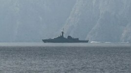 Iran Attacks Indian Ship: ഹോർമൂസിൽ ഇന്ത്യൻ ചരക്കുകപ്പലിന് നേരെ ഇറാന്റെ ആക്രമണം; ഒരു നാവികനെ കാണാനില്ല, തിരച്ചിൽ തുടരുന്നു