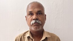 KSRTC Bus: കെഎസ്ആർടിസി ബസിൽ സഹയാത്രികയ്ക്ക് നേരെ ജീവനക്കാരന്റെ ലൈം​ഗികാതിക്രമം; ബസിൽ നിന്നിറങ്ങി ഓടിയ പ്രതിയെ നാട്ടുകാർ ഓടിച്ചിട്ട് പിടികൂടി