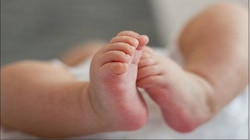 Newborn Killed By Father: 13 ദിവസം മാത്രം പ്രായമായ പെൺകുഞ്ഞിനെ പിതാവ് കൊലപ്പെടുത്തി; സംഭവം കർണാടകയിൽ