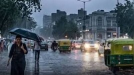 Heavy Rain In Kerala: ബം​ഗാൾ ഉൾക്കടലിൽ ന്യൂനമർദ്ദം; കേരളത്തിൽ മഴ തുടരും, ഏഴ് ജില്ലകളിൽ ഓറഞ്ച് അലർട്ട്
