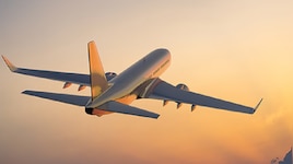 Flights Cancelled: കരിപ്പൂരും നെടുമ്പാശ്ശേരിയിലും വിമാനങ്ങൾ റദ്ദാക്കി; യാത്രക്കാരുടെ പ്രതിഷേധം