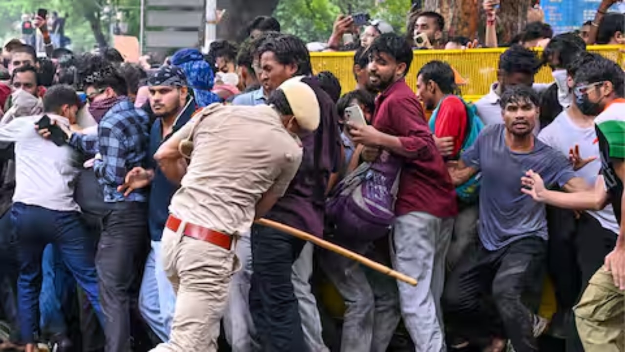 വിദ്യാർഥി സമര അതിക്രമം; അന്വേഷണ സമിതി രൂപീകരിച്ച് സുപ്രീംകോടതി