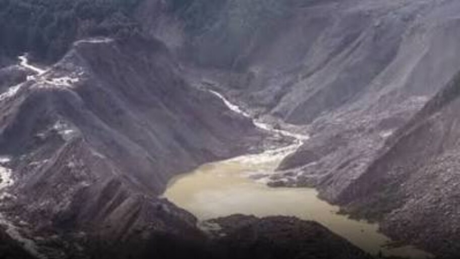 China Earthquake: ചൈനയിൽ ഭൂചലനം; നേപ്പാളിൽ വീണ്ടും പ്രളയമുന്നറിയിപ്പ്
