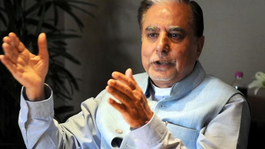 Dr. Subhash Chandra: ഒരു രൂപ പോലും കടമെടുത്തിട്ടില്ല, എല്ലാം വ്യാജ പ്രചാരണം; എൻസിഎൽടി കേസിൽ വിശദീകരണവുമായി ഡോ. സുഭാഷ് ചന്ദ്ര