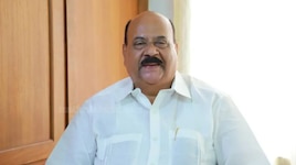 Mani C Kappan Cheque Case: മാണി സി കാപ്പന് ആശ്വാസം; ചെക്ക് കേസിൽ ജാമ്യമില്ലാ വാറണ്ട് പിൻവലിച്ച് മുംബൈ കോടതി 