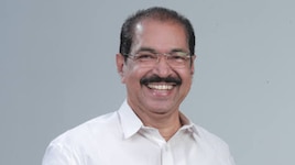 Power Cut: വൈദ്യുതി മന്ത്രിക്കും പണി കൊടുത്ത് പവ‍ർ കട്ട്; പ്രസം​ഗത്തിനിടെ കറന്റ് പോയതോടെ പ്രസം​ഗം നി‍ർത്തി
