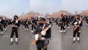Viral Video | &#039;മോണിക്ക ഓ മൈ ഡാർലിംഗ്&#039;, വൈറലായി റിപ്പബ്ലിക് ദിന പരേഡ് റിഹേഴ്സലിൽ ഇന്ത്യൻ നേവി ബാൻഡ്