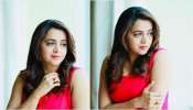 Actress Bhavana: ലൈക്ക് റോസ്...ട്രെന്റി ലുക്കിൽ പുതിയ ചിത്രങ്ങളുമായി ഭാവന