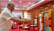 Bharat mata picture in rajbhavan controversy: പരിസ്ഥിതി ദിനാഘോഷം ഭാരതാംബയുടെ ചിത്രത്തിന് മുന്നിൽ; മന്ത്രിമാര്‍ പങ്കെടുക്കാത്തതിൽ പ്രതിഷേധമറിയിച്ച് ​ഗവർണർ